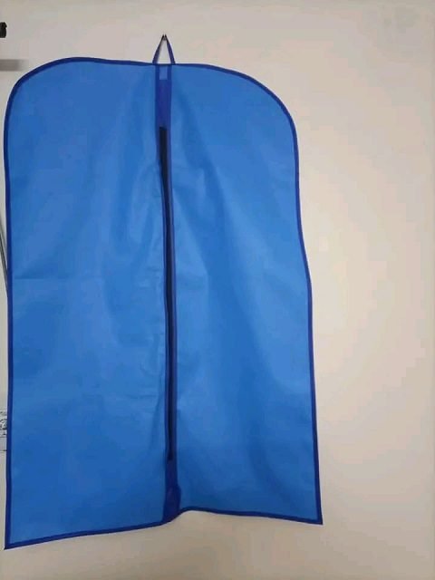 Garment Covers02